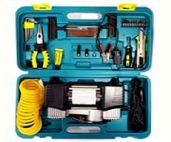 Air Compressor With Tool Kit